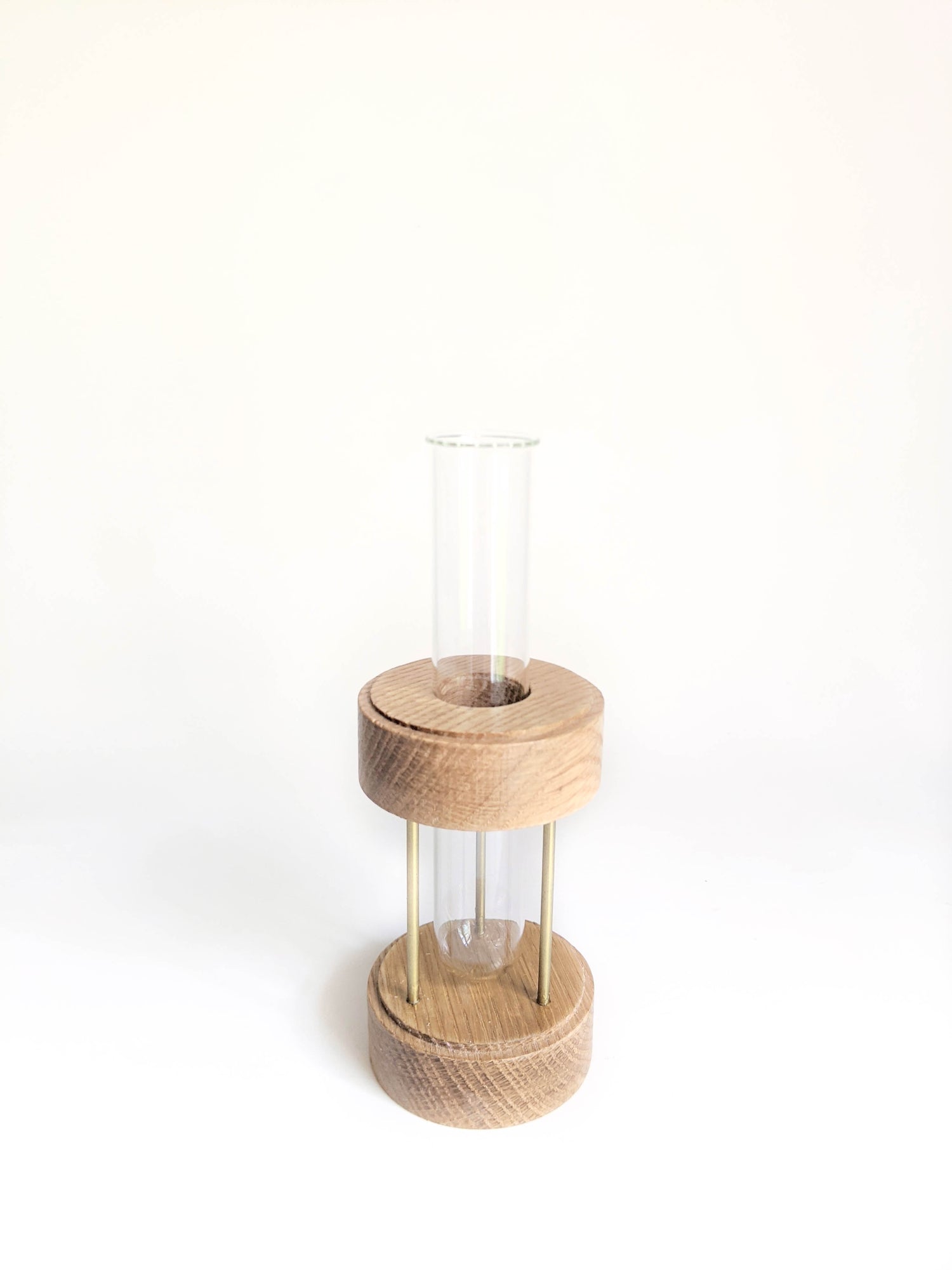 Image of empty propagation vase